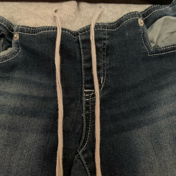 🛍3/30$ Stretchy capris jeans with grey waist band - Picture 6 of 8